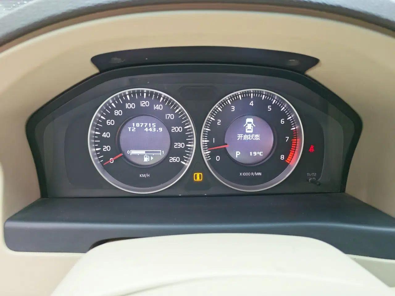 Volvo S80L 2011 2.0T ZhiShang Version — миниатюра 11