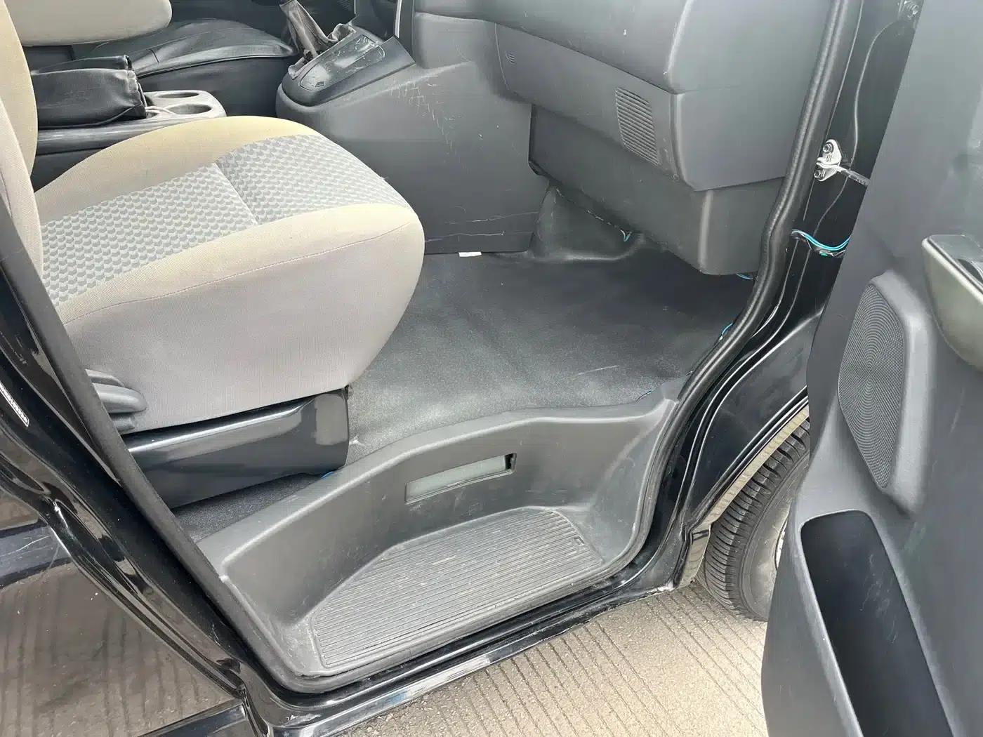 Grace 2016 2.0L Express Standard Edition — миниатюра 7
