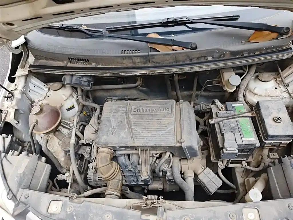 Brilliance Jinbei 750 2015 Model 1.5L Comfort Edition — миниатюра 21