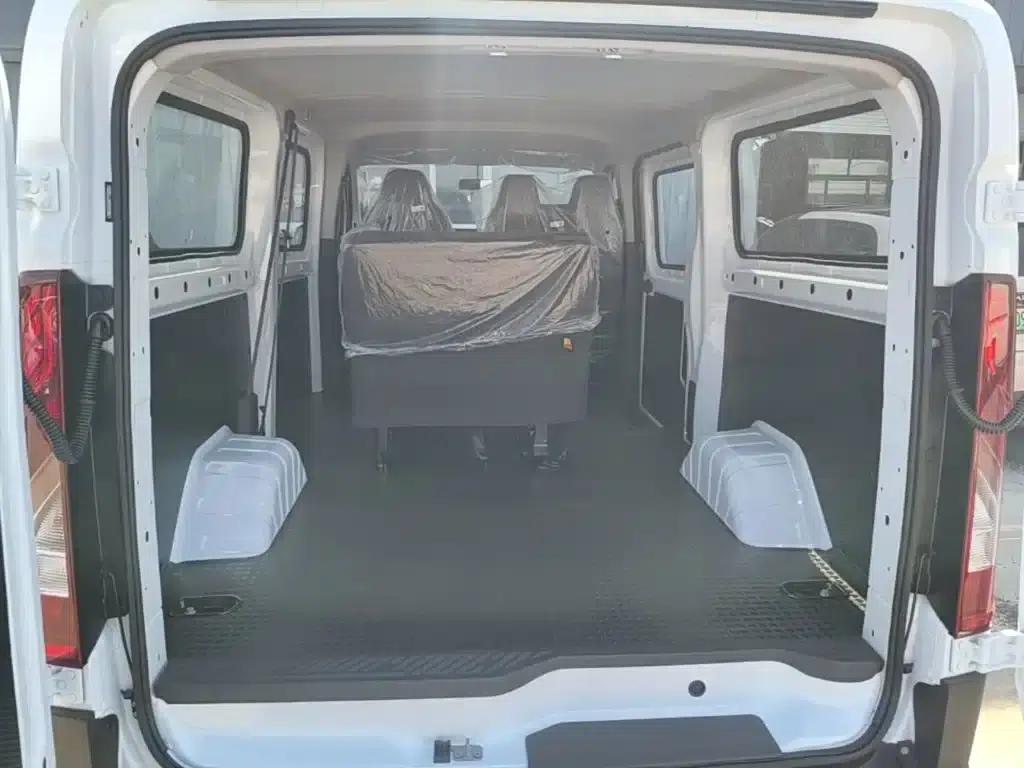 E-Fushun 2025 Model, Window Version, 41.86kWh, Short Wheelbase, Low Roof — миниатюра 19