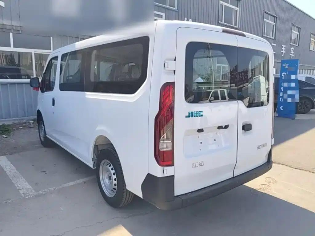 E-Fushun 2025 Model, Window Version, 41.86kWh, Short Wheelbase, Low Roof — миниатюра 5