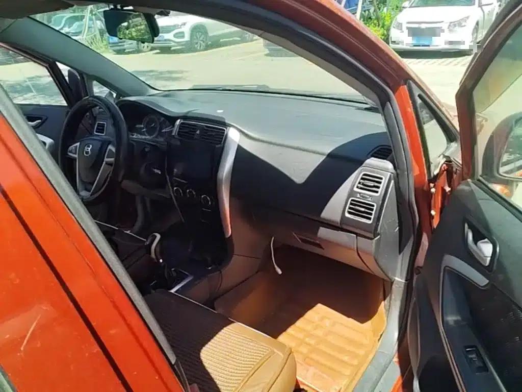 Liana A6 2014 Hatchback 1.4L Manual Comfort Edition — миниатюра 11