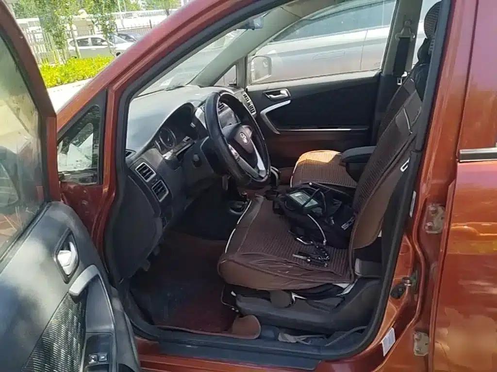 Liana A6 2014 Hatchback 1.4L Manual Comfort Edition — миниатюра 22