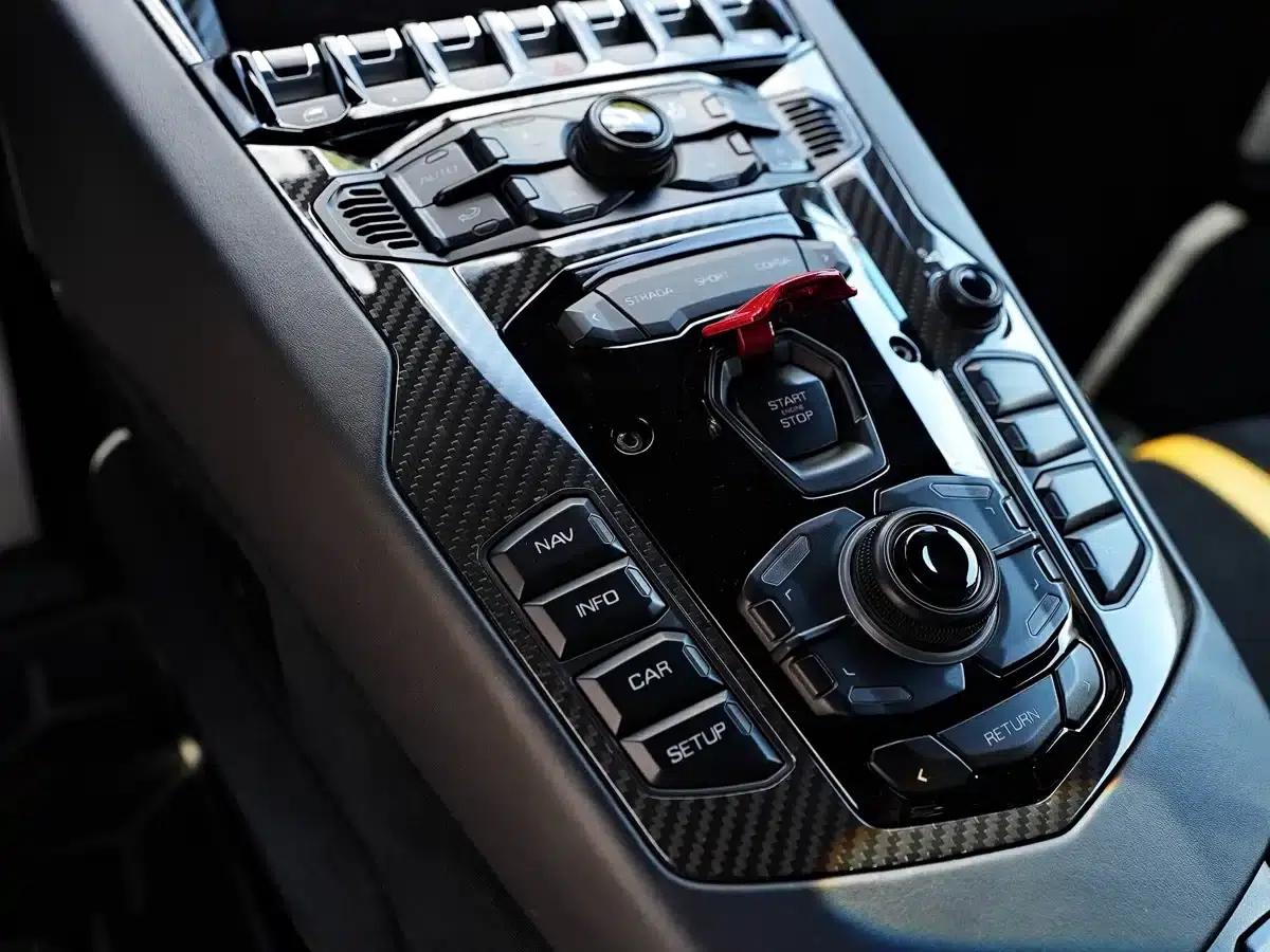 2015 Aventador LP 750-4 Superveloce — миниатюра 22