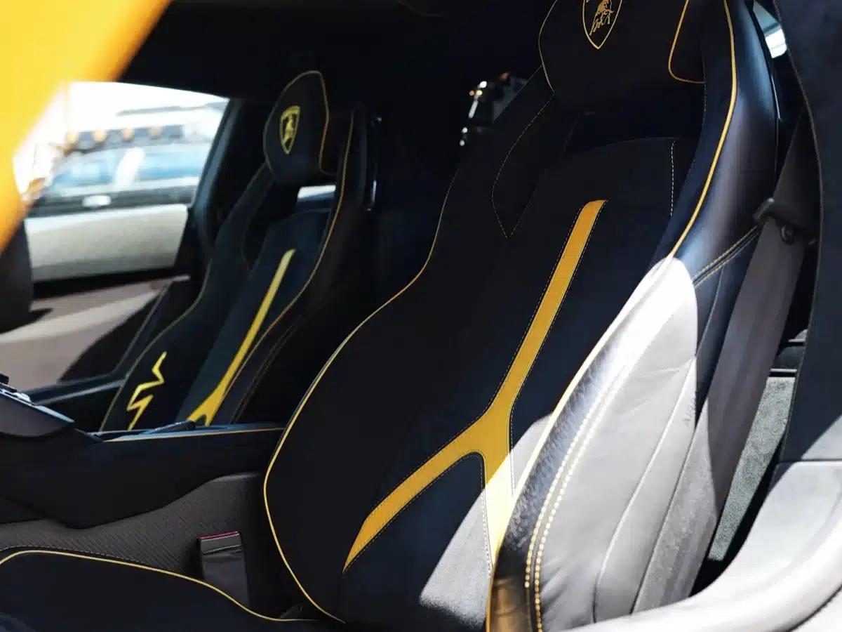 2015 Aventador LP 750-4 Superveloce — миниатюра 23