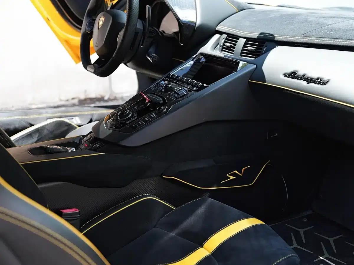 2015 Aventador LP 750-4 Superveloce — миниатюра 24
