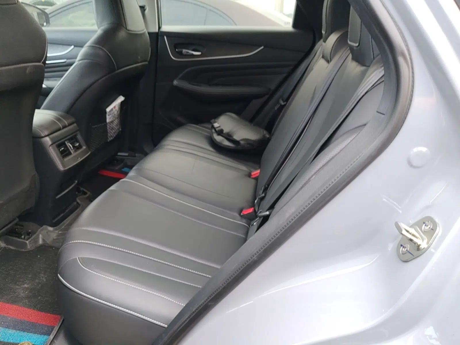 Venucia V 2021 260T Idol Edition — миниатюра 20