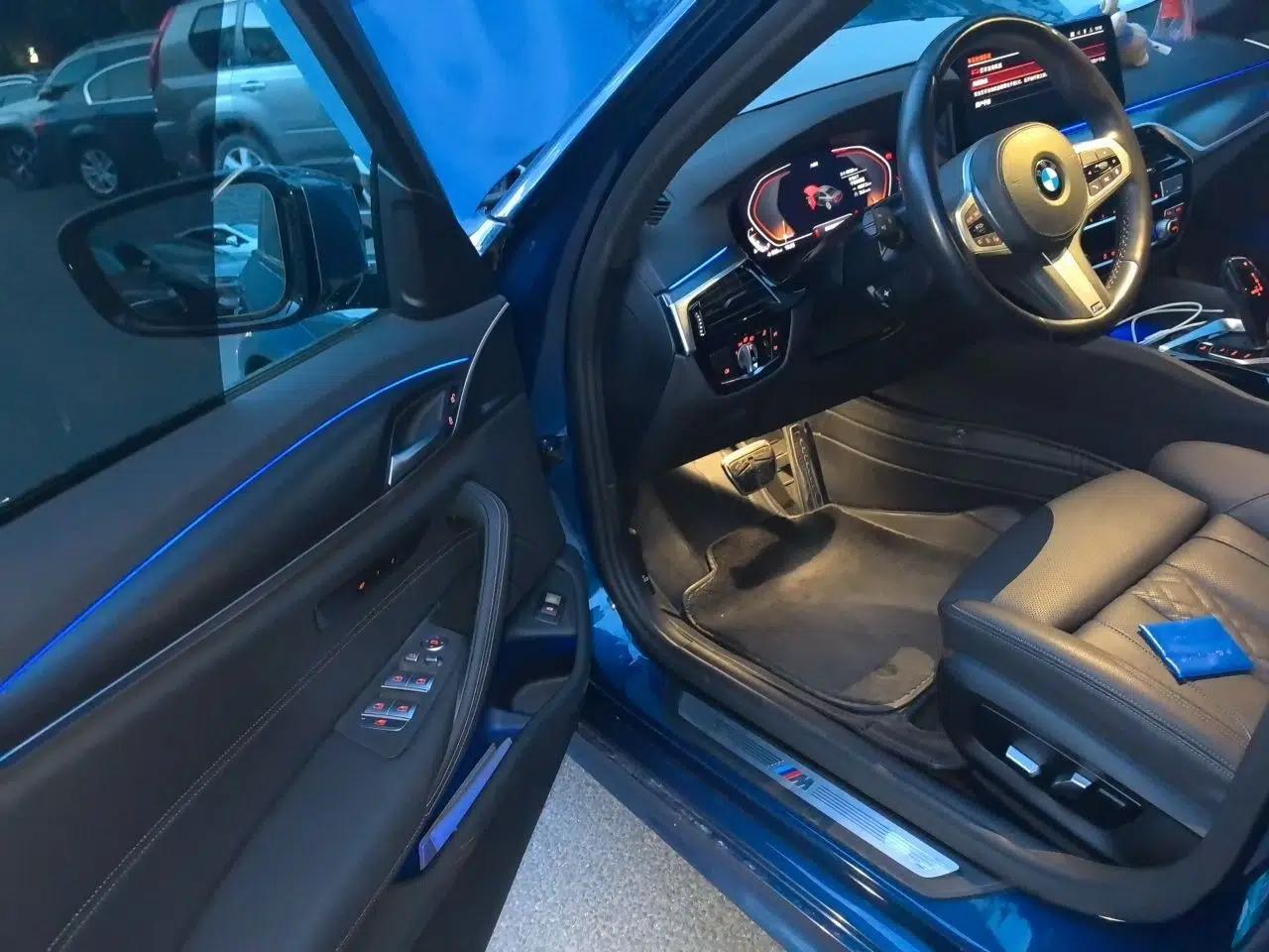 BMW 5 Series 2021 525i M Sport Package — миниатюра 16