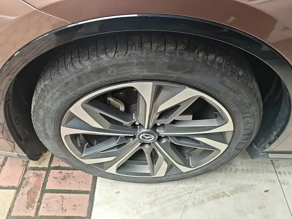 Mazda EZ-6 2024 Extended Range 200 Smart Edition — миниатюра 23