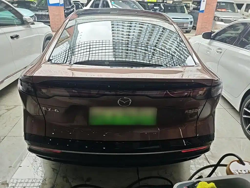 Mazda EZ-6 2024 Extended Range 200 Smart Edition — миниатюра 6