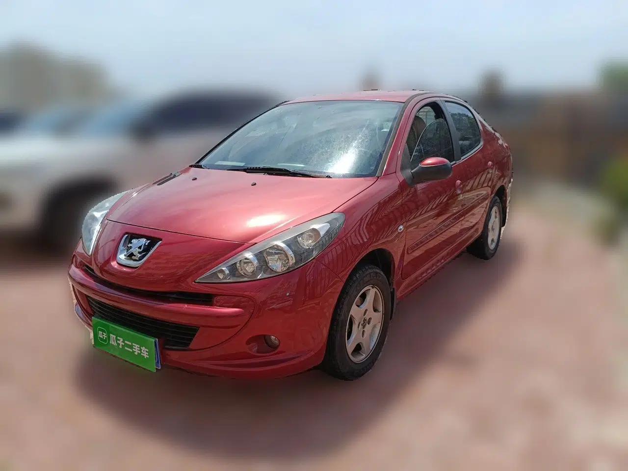 Peugeot 207 2011 Sedan 1.4L Manual Yule Edition — миниатюра 1