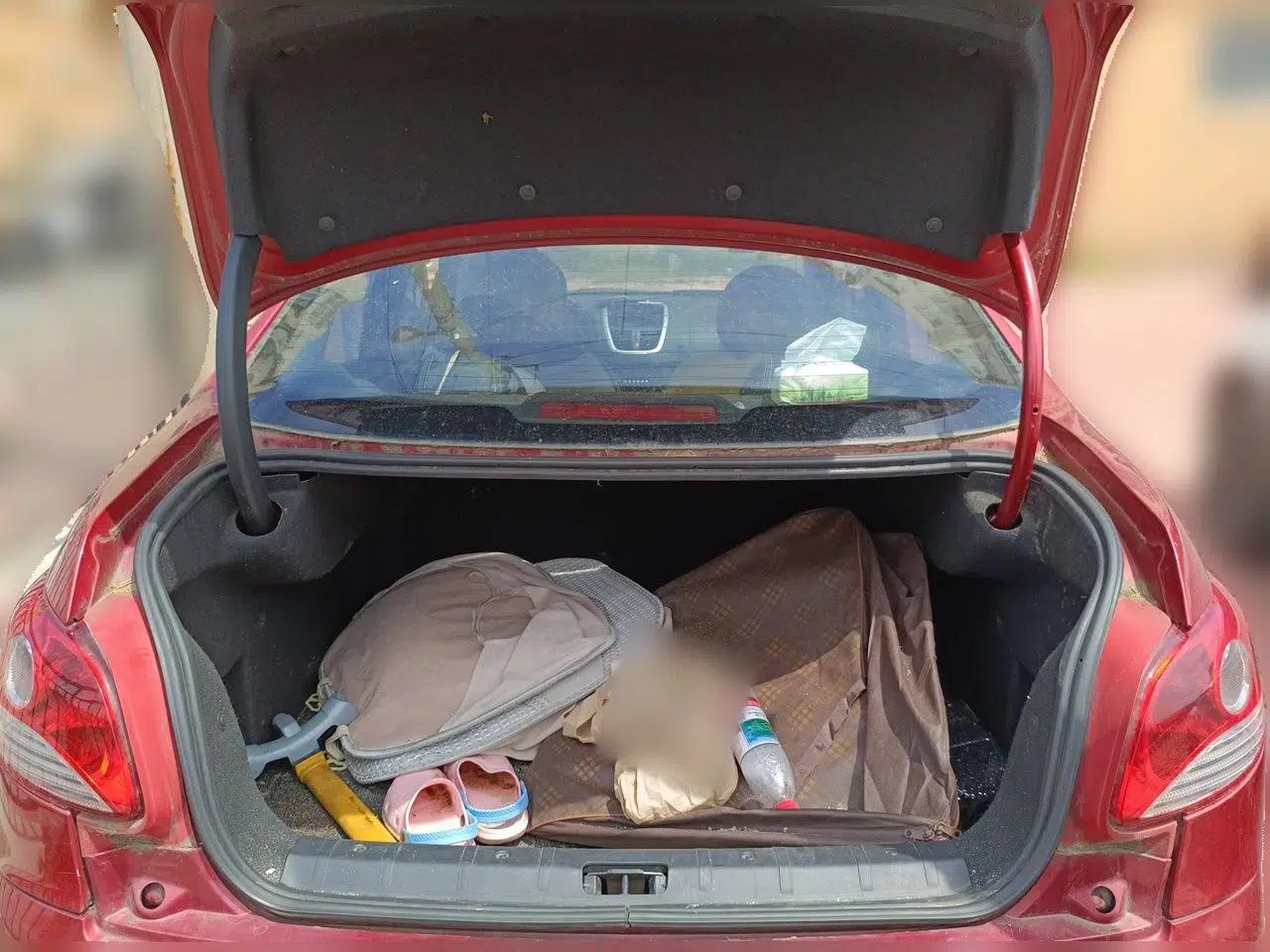 Peugeot 207 2011 Sedan 1.4L Manual Yule Edition — миниатюра 19