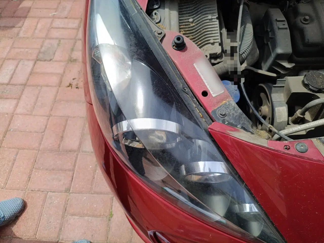 Peugeot 207 2011 Sedan 1.4L Manual Yule Edition — миниатюра 7