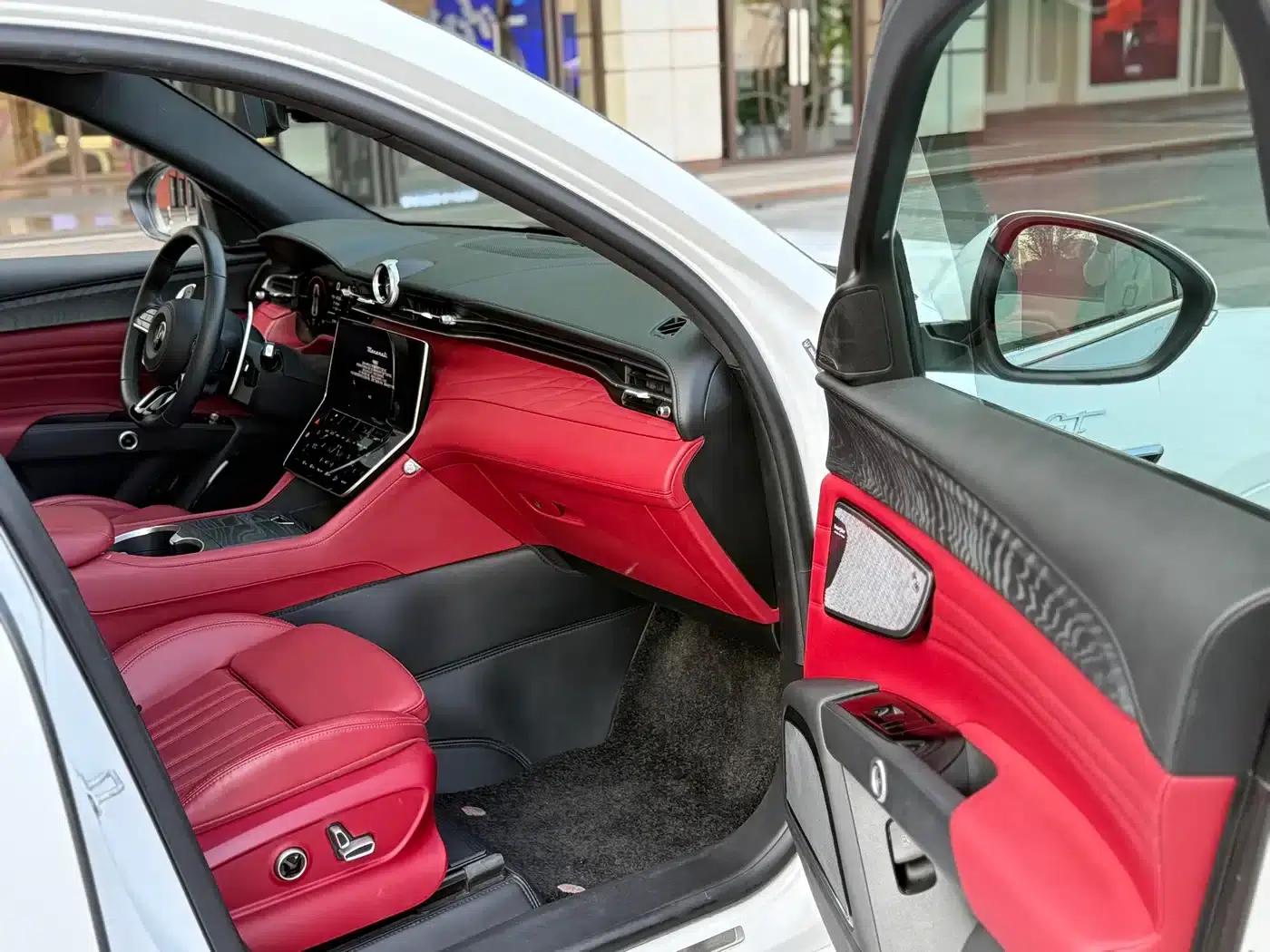 2023 Grecale 2.0T GT — миниатюра 14