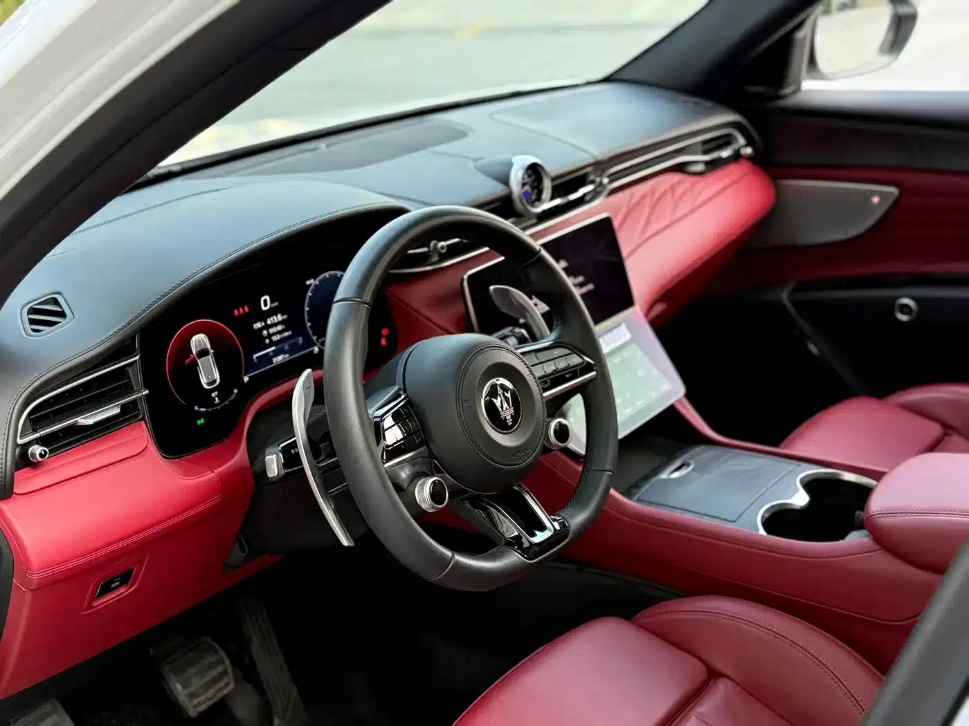 2023 Grecale 2.0T GT — миниатюра 8