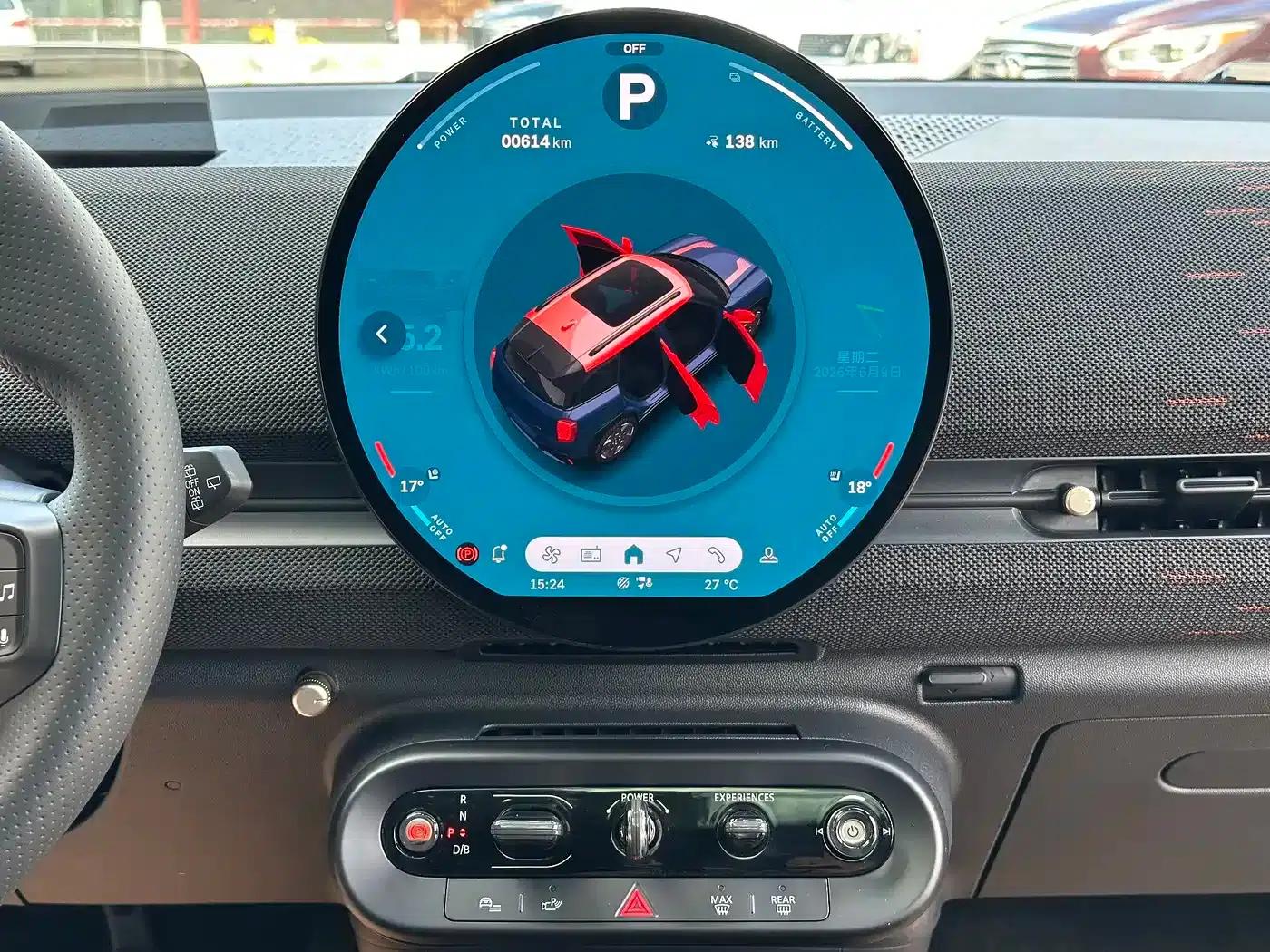 2025 JCW Aceman Electric MINI (JOHN COOPER WORKS) — миниатюра 13