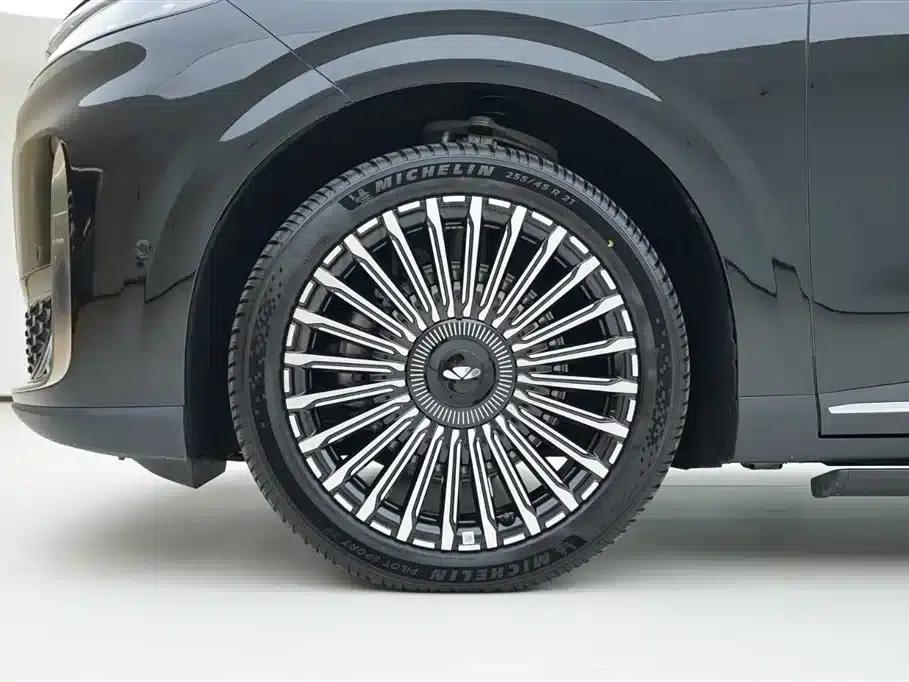 Fengyun T11 2026 Model 220 4WD Family Fun — миниатюра 15