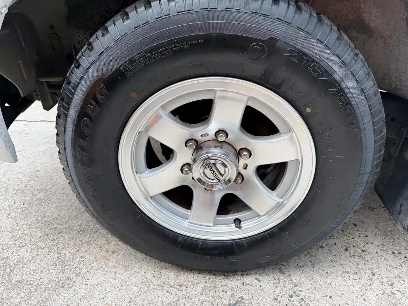 2013 Nissan ZN Van 2.4L 2WD Luxury 5-Seater — миниатюра 15