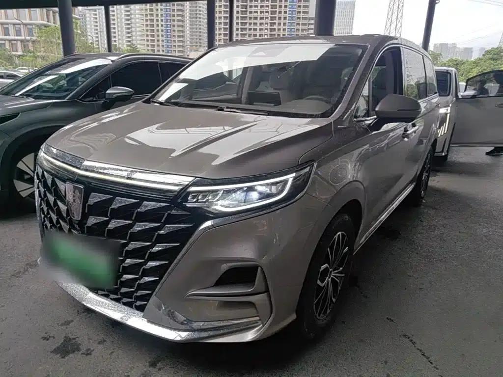 Roewe iMAX8 New Energy 2025 1.5T DMH Luxury Edition — миниатюра 2