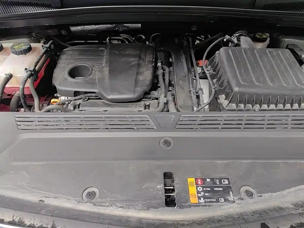 Roewe iMAX8 New Energy 2025 1.5T DMH Luxury Edition — миниатюра 20
