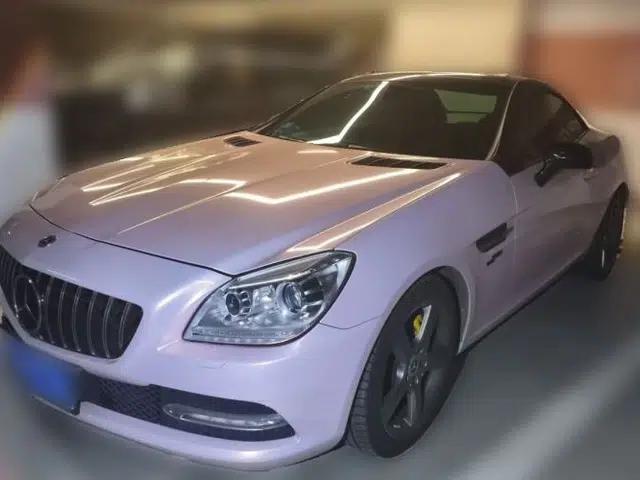 Mercedes-Benz SLK-Class 2011 SLK 200 Fashion Model