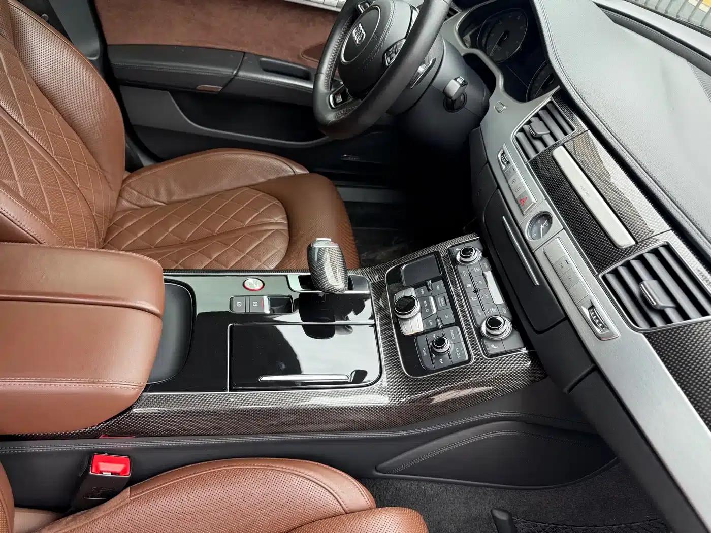 2013 Audi S8 4.0TFSI quattro — миниатюра 11