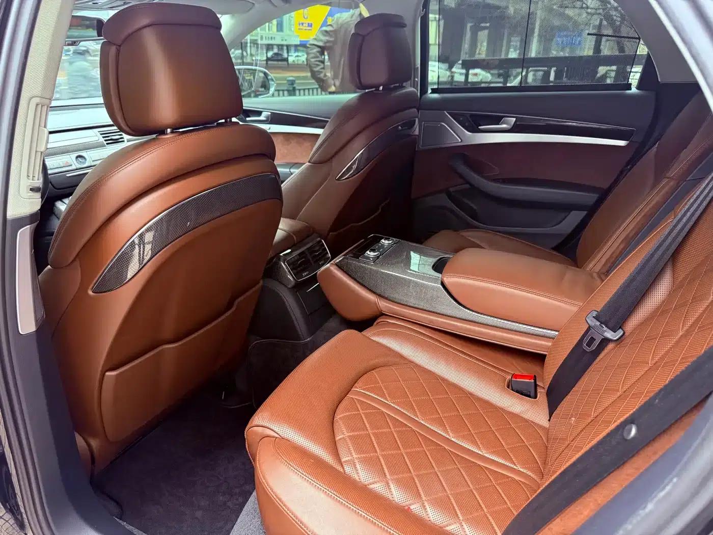 2013 Audi S8 4.0TFSI quattro — миниатюра 9