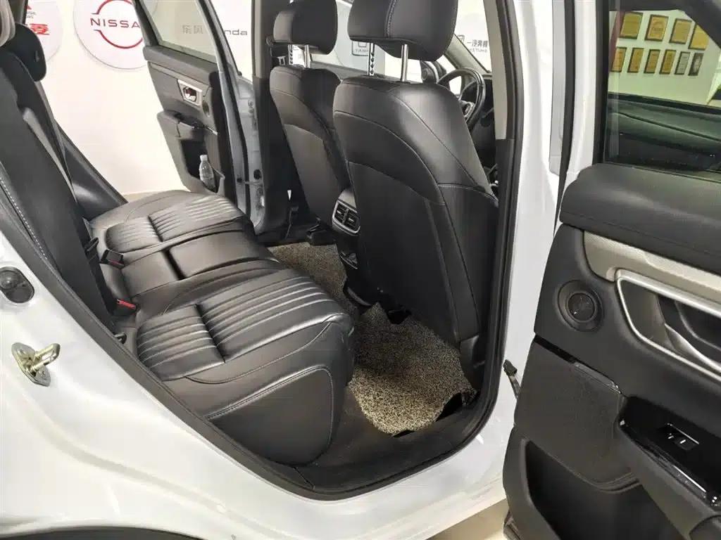 2022 Honda Breeze e:PHEV Premium Edition — миниатюра 11