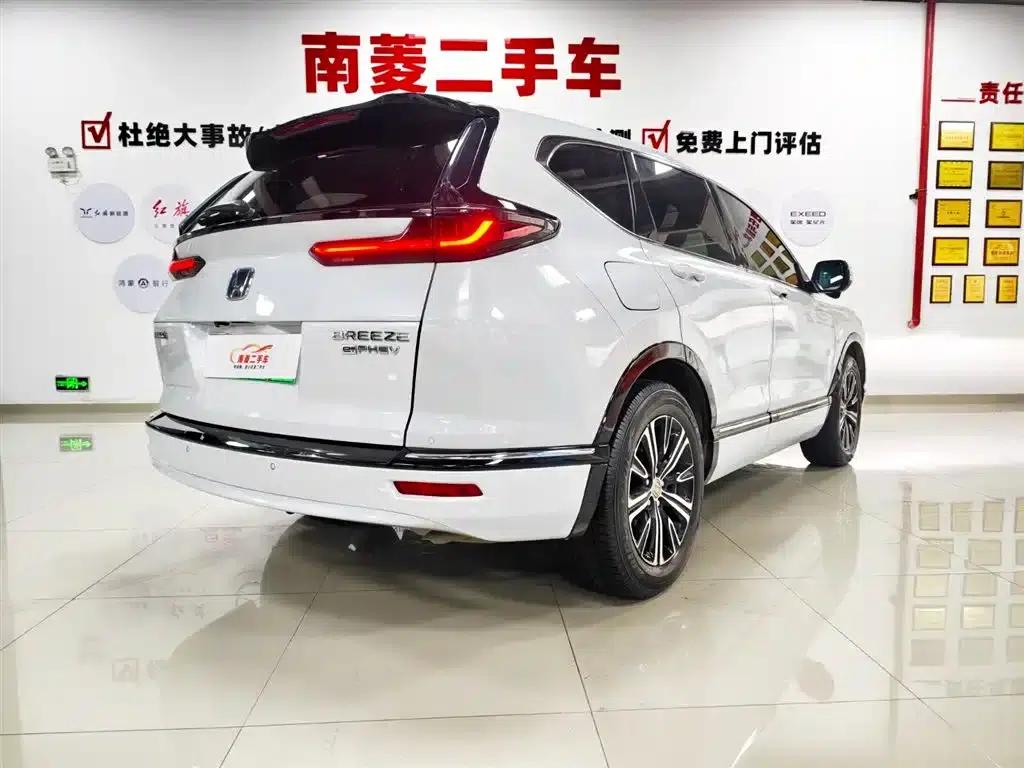 2022 Honda Breeze e:PHEV Premium Edition — миниатюра 5