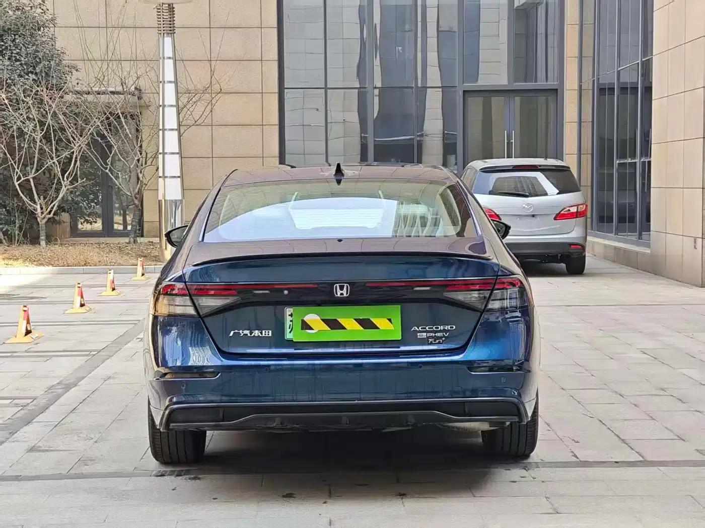 Accord PHEV 2023 2.0L e:PHEV Flagship Edition — миниатюра 5