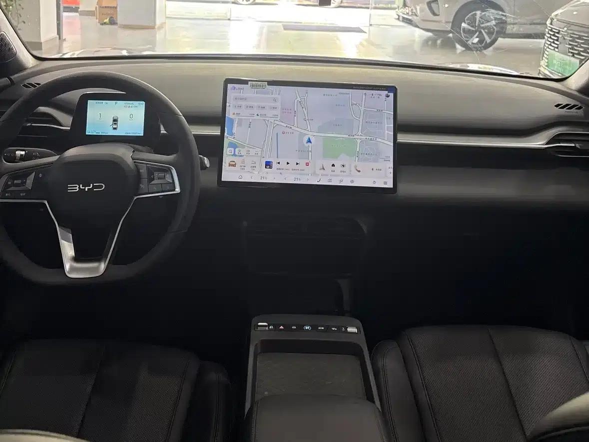BYD e7 2025 520 Smart Travel Edition — миниатюра 10