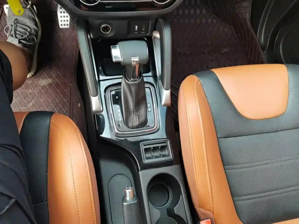 2016 Senova X35 1.5L Automatic Deluxe Edition — миниатюра 14