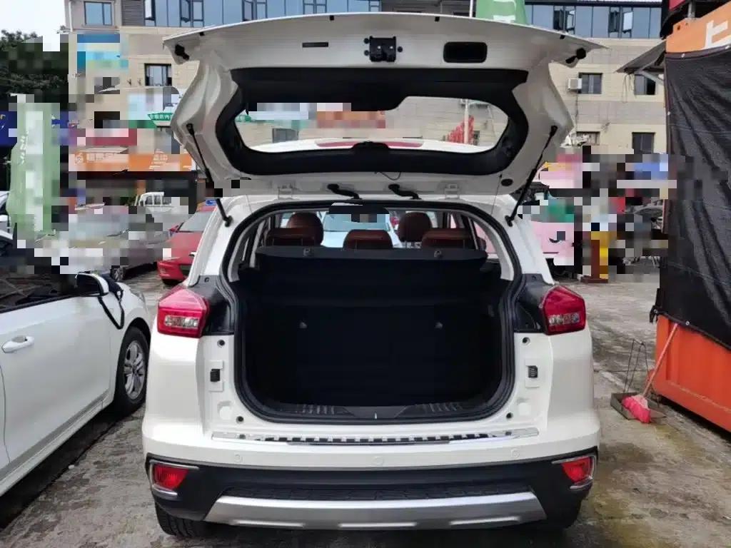 2016 Senova X35 1.5L Automatic Deluxe Edition — миниатюра 19