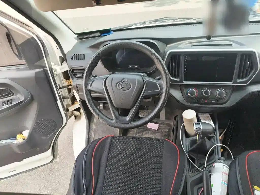 Changan Ruixing EM80 2024 Model, 6-seater, split-door comfort version, 41.86kWh — миниатюра 3