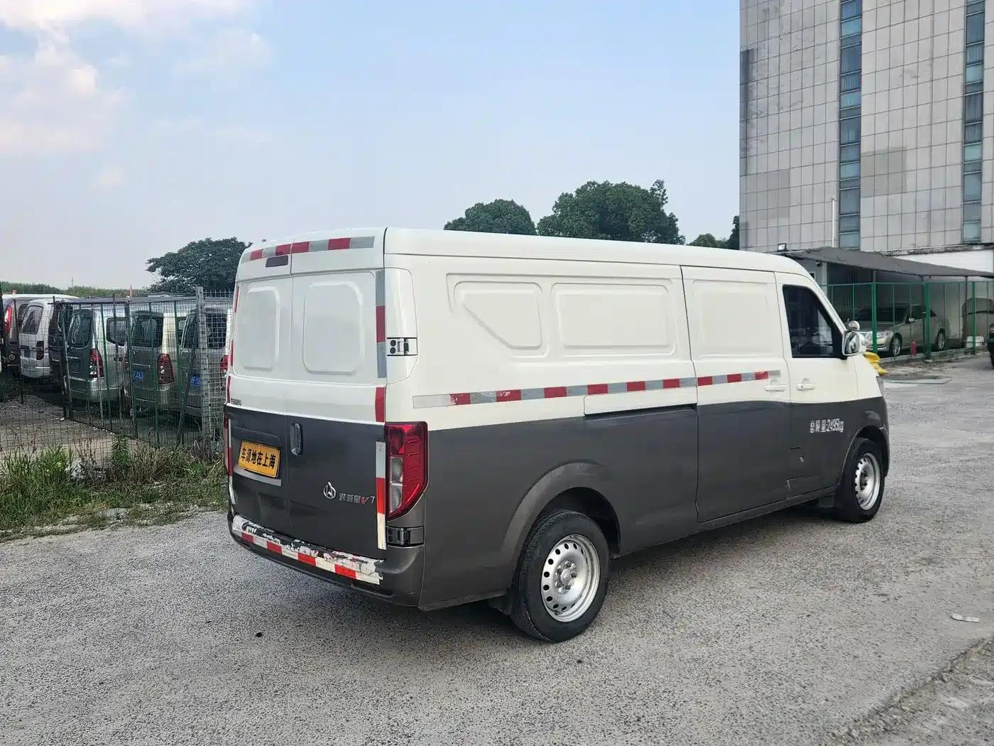 Crossstar V7 2022 1.6L Petrol Luxury 2-Seat Double Door Model DAM16KR — миниатюра 6