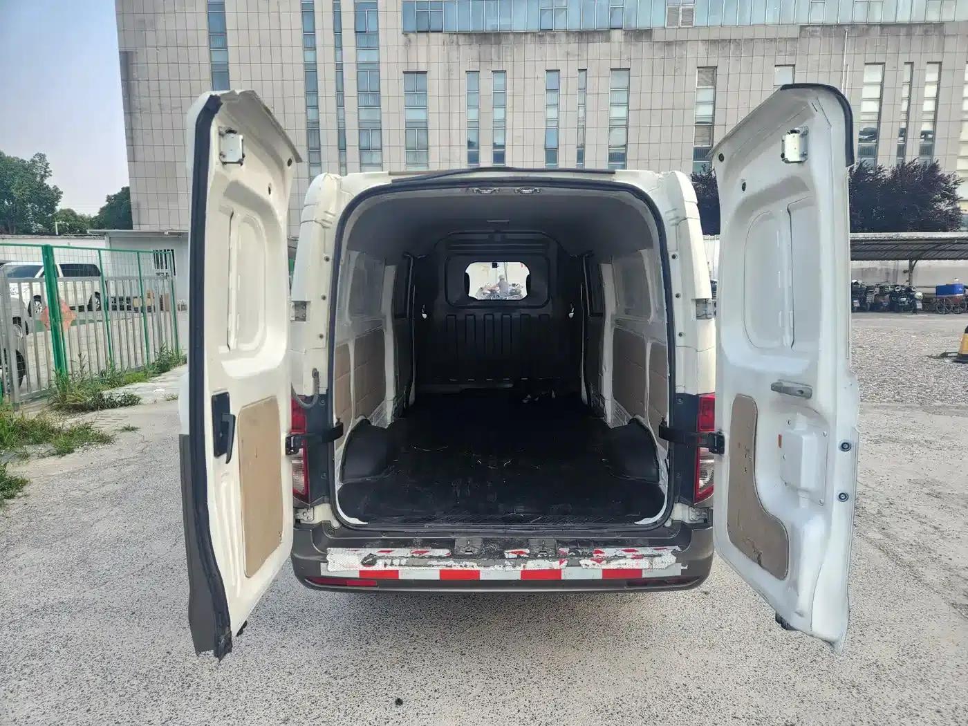 Crossstar V7 2022 1.6L Petrol Luxury 2-Seat Double Door Model DAM16KR — миниатюра 7