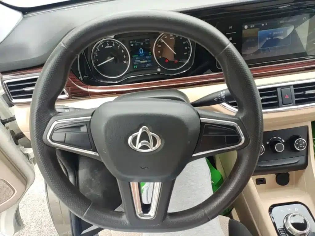Transcend Star V5 EV 2021 Luxury 5-Seat Van with Lingdian System — миниатюра 11