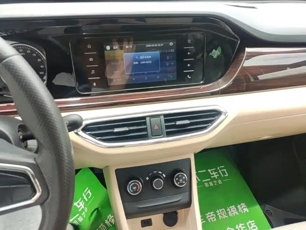Transcend Star V5 EV 2021 Luxury 5-Seat Van with Lingdian System — миниатюра 13