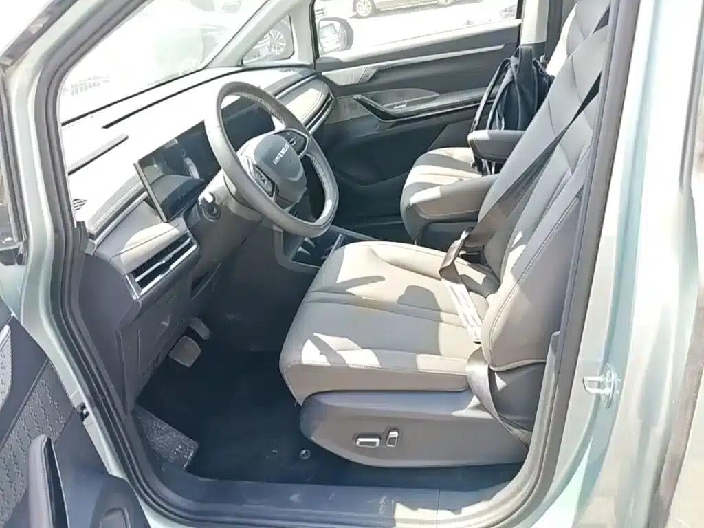 Everyone 7 2024 Facelift Super Hybrid Long Range Enjoy Edition — миниатюра 15