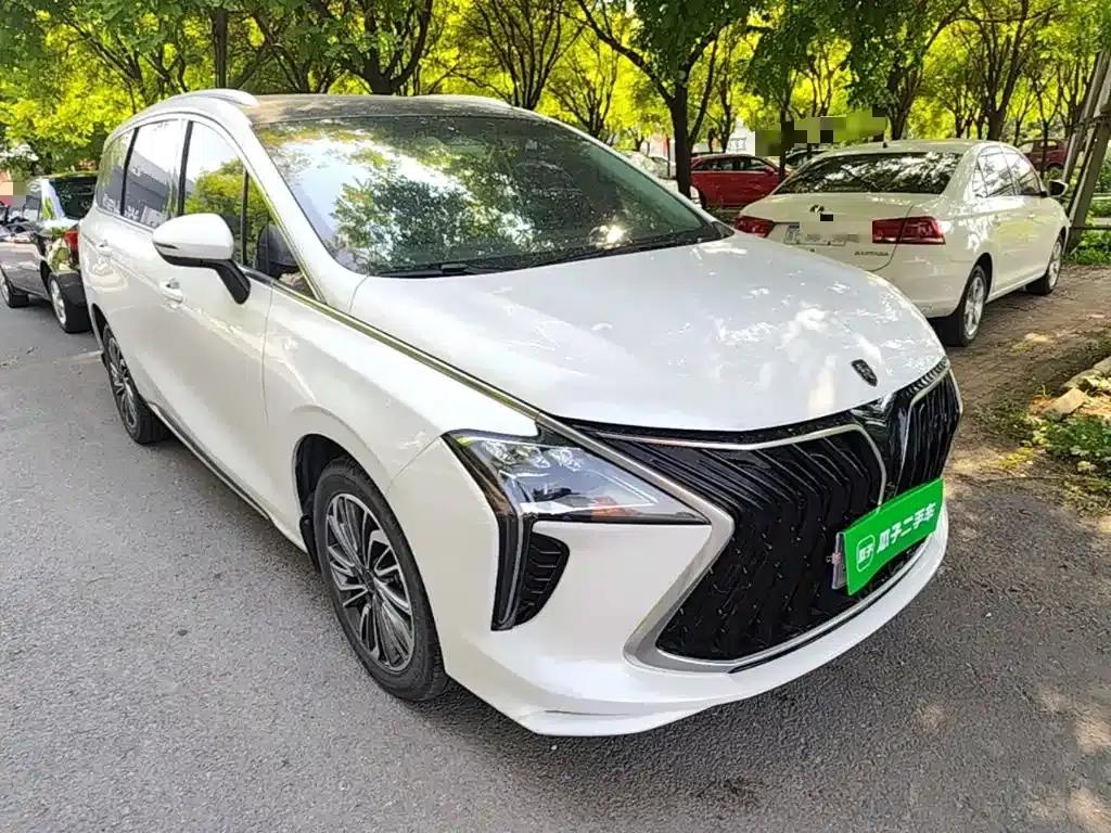 Fengxing Yacht 2022 1.5T DCT Wind Chaser Edition — миниатюра 4