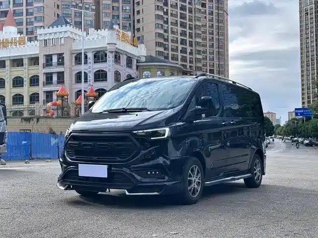 Tourneo 2023 2.0T Automatic Luxury Edition