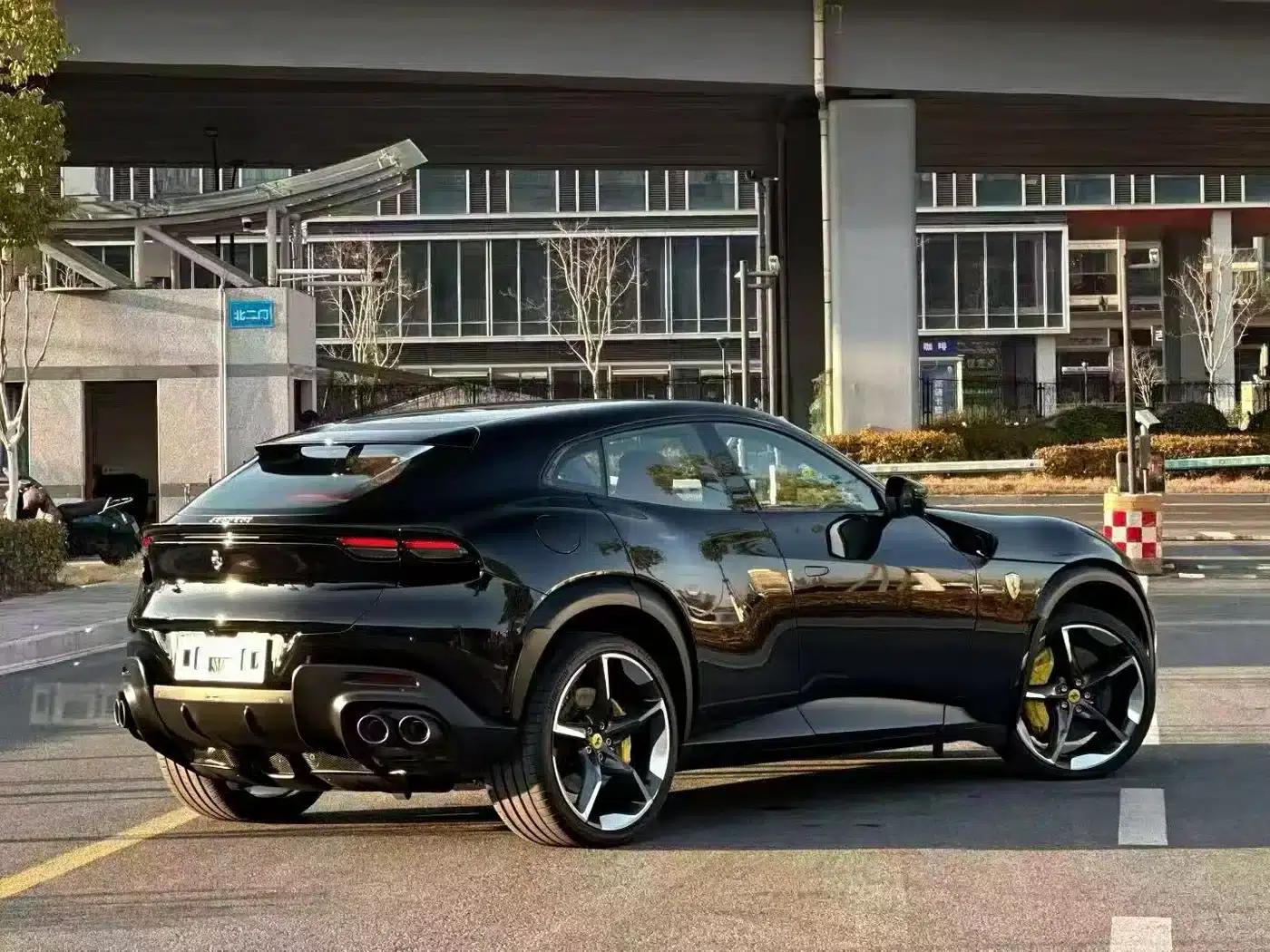 2023 Purosangue 6.5L V12 — миниатюра 3