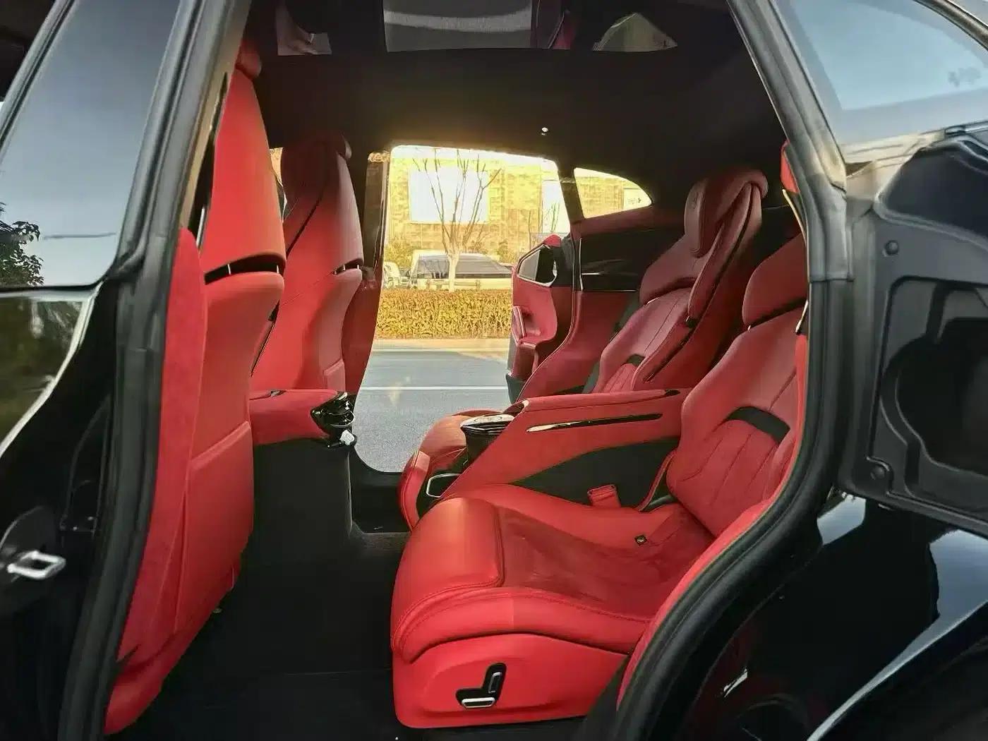 2023 Purosangue 6.5L V12 — миниатюра 6