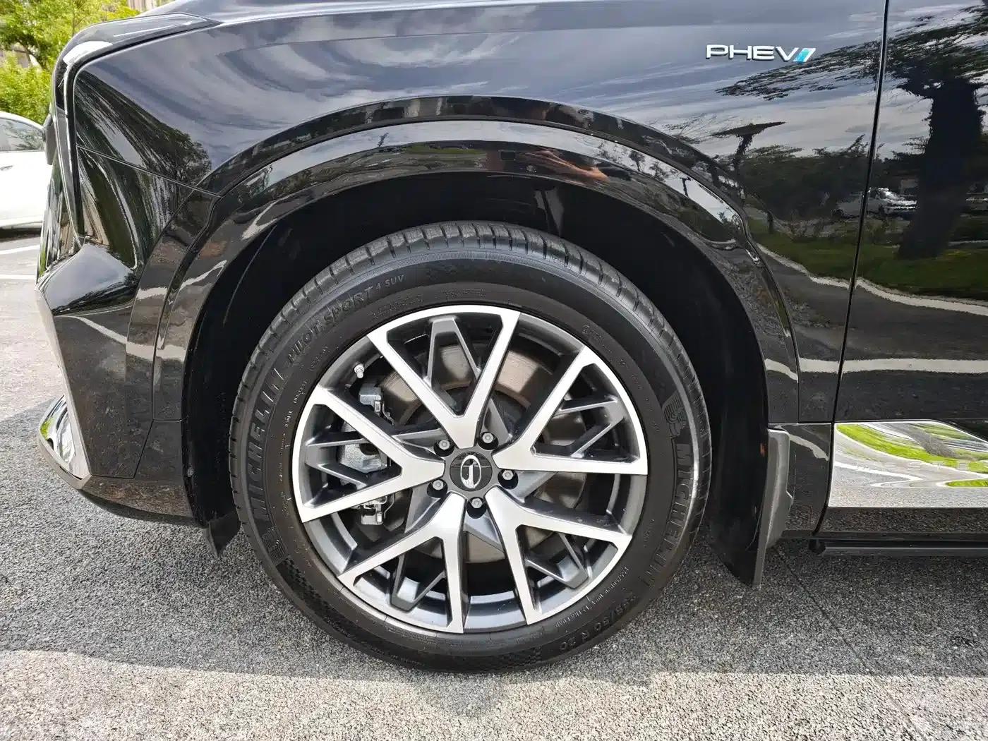 Trumpchi ES9 2024 PHEV 143km Max — миниатюра 5