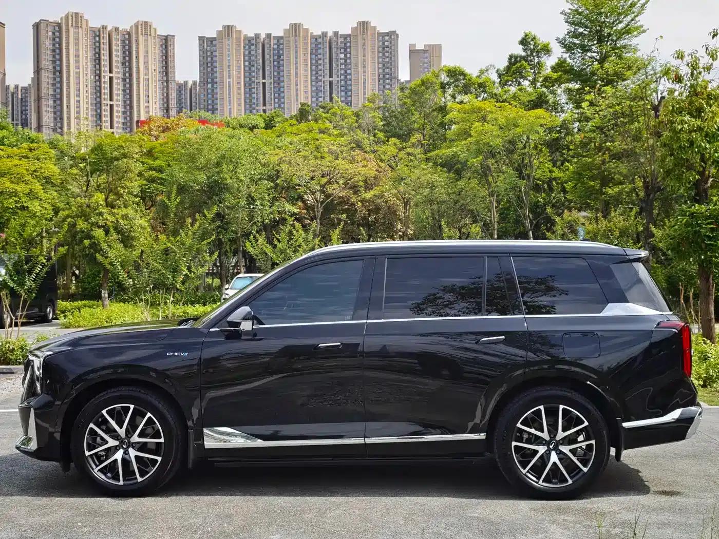 Trumpchi ES9 2024 PHEV 143km Max — миниатюра 6