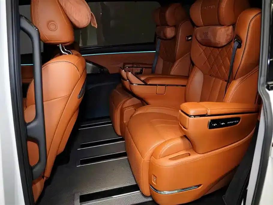 Trumpchi Aspiration M8 2025 Qiankun Series Ultra First Class — миниатюра 15