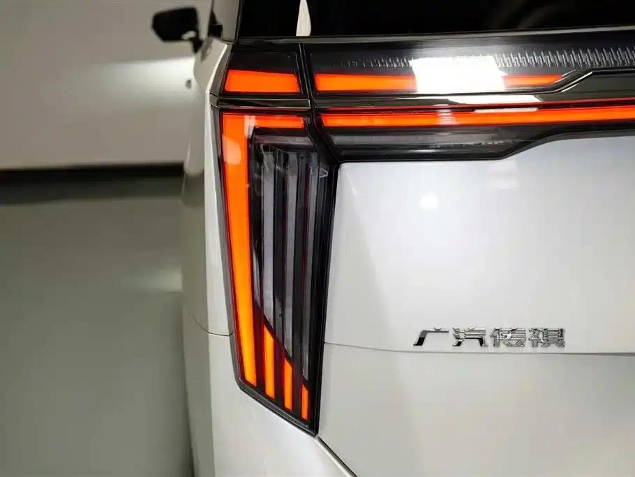 Trumpchi Aspiration M8 2025 Qiankun Series Ultra First Class — миниатюра 8