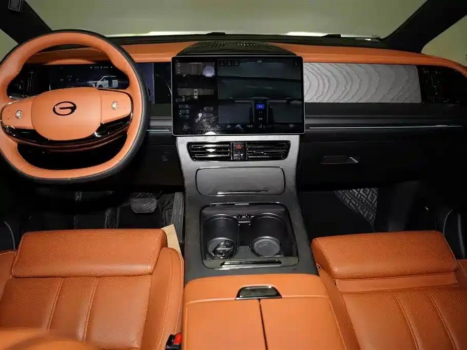 Trumpchi Aspiration M8 2025 Qiankun Series Ultra First Class — миниатюра 10