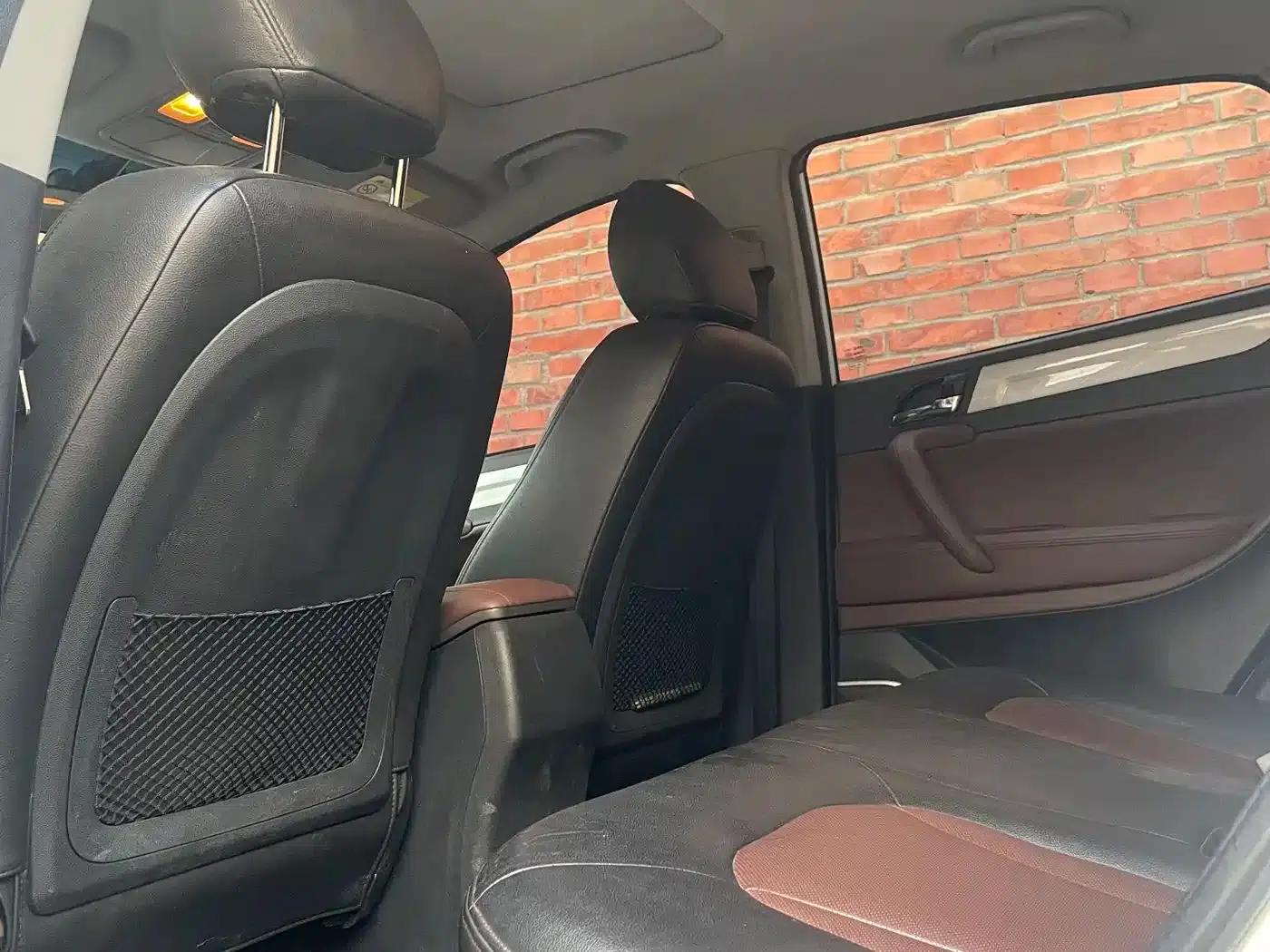 Refine S5 2015 1.5T Manual Deluxe Sport Edition — миниатюра 5