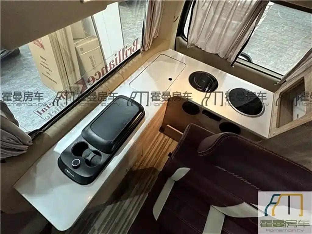 Grace B-type motorhome, 2019 model, 2.4L manual transmission — миниатюра 12